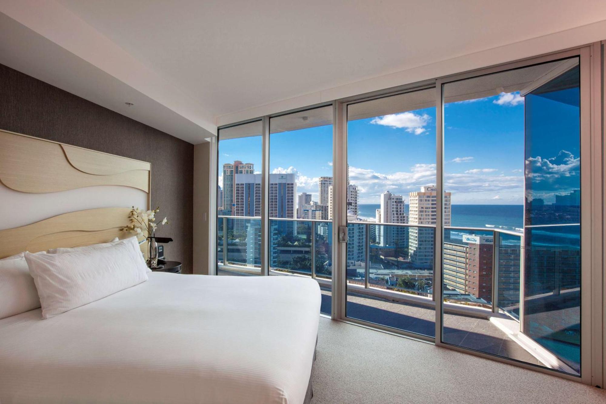 Hilton Surfers Paradise & Residences Resort